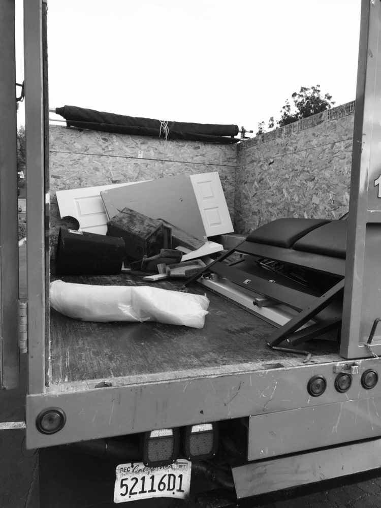 Furniture & Junk Hauling by 833 Junk Jet in San Jose