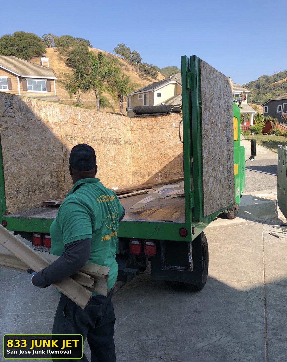 Office furniture cleanout San Jose by 833 Junk Jet
